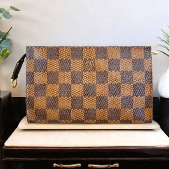 Louis Vuitton Damier Ebene Pouch - Picture 1 of 11